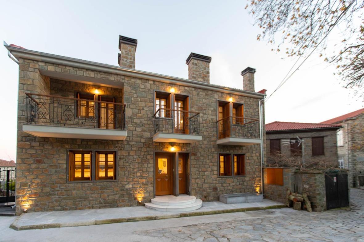 Rentinia Inn Rentína Buitenkant foto