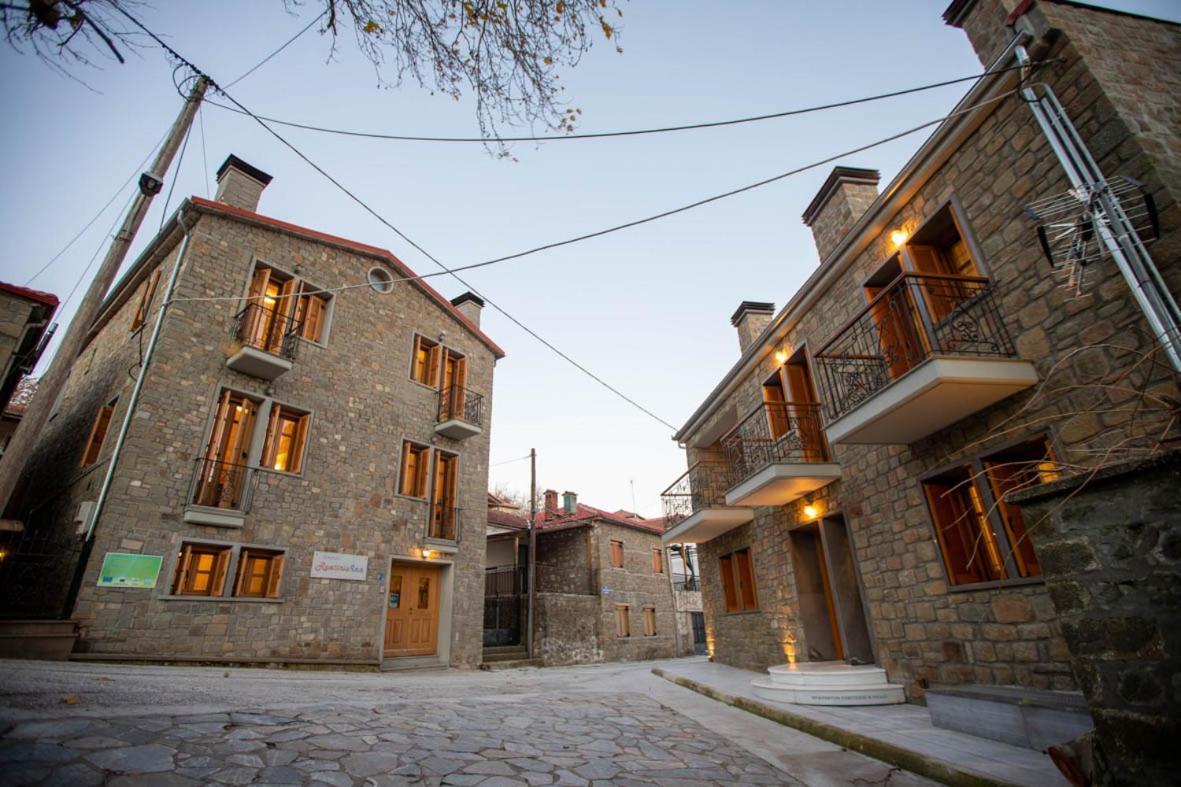 Rentinia Inn Rentína Buitenkant foto